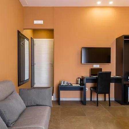 Bh Railway 那不勒斯