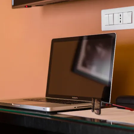 בית הארחה Bh Railway