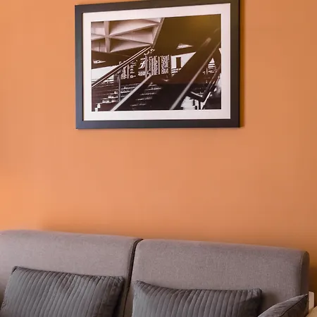 Bh Railway נאפולי