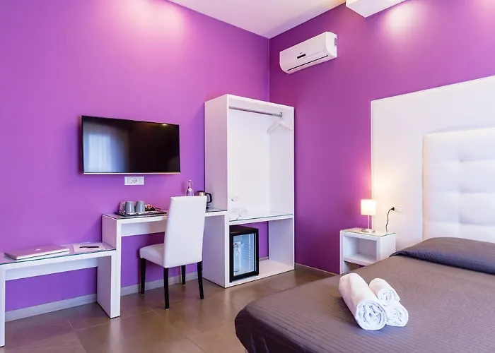 Pensjonat Bh Railway Neapol