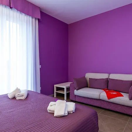 Bh Railway Guest house Naples