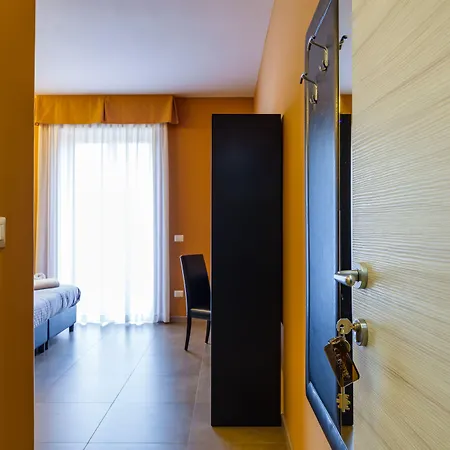 Bh Railway Guest house 3*