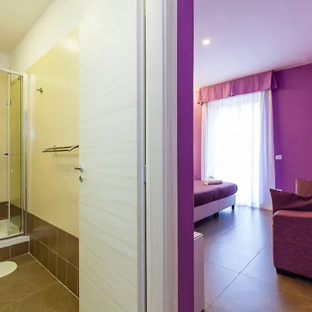 Bh Railway Guest house