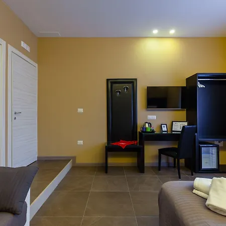 Guest house Bh Railway Naples